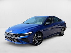 2025 Hyundai Elantra SEL Sport 4dr Car