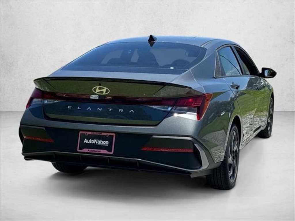 New 2026 Hyundai Elantra SEL Sport Sedan