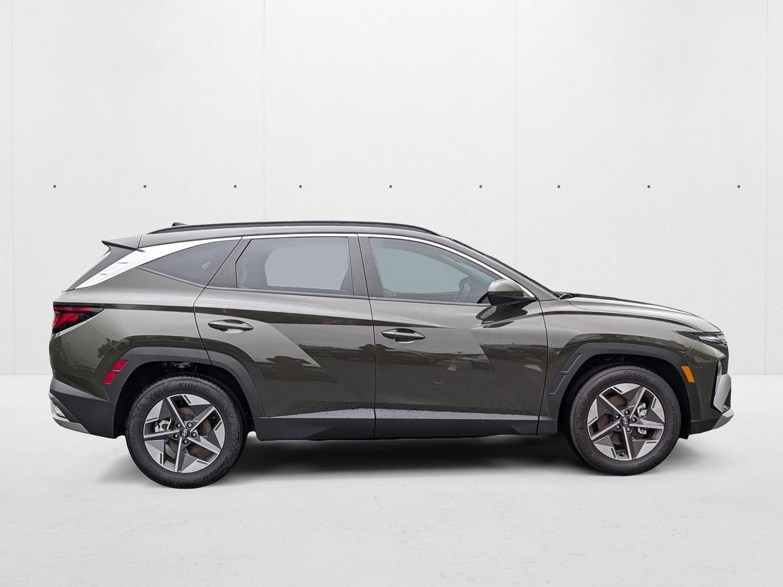 2025 Hyundai Tucson SEL Sport photo 4