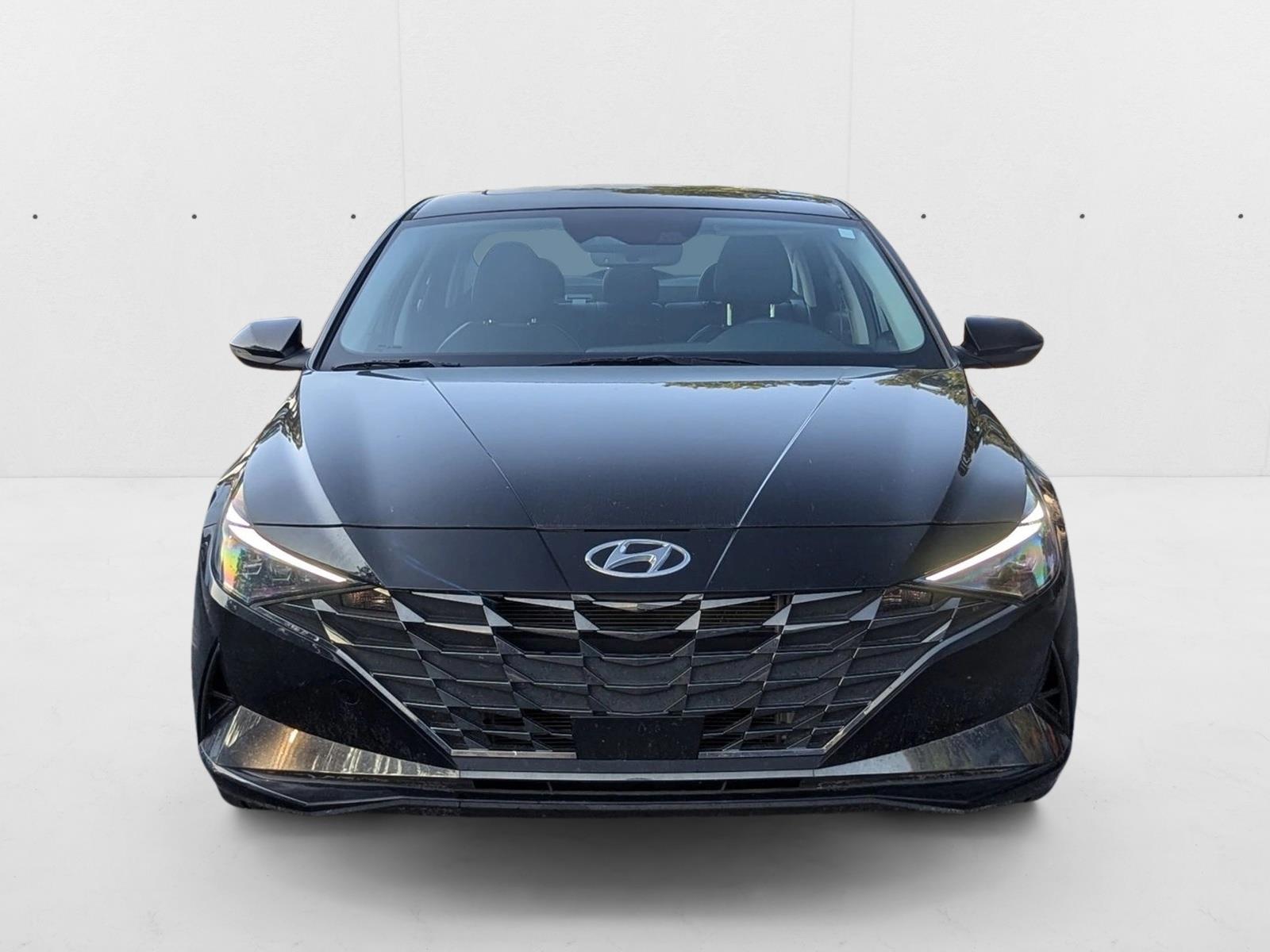 2023 Hyundai Elantra Hybrid Limited photo 2
