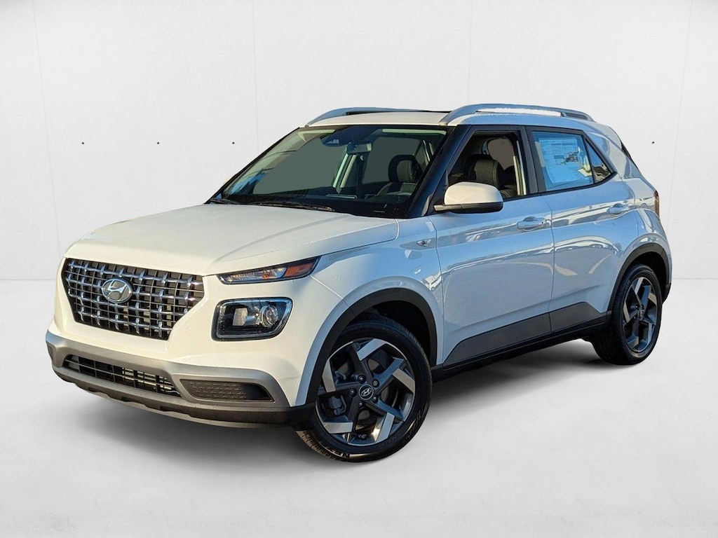 Used 2025 Hyundai Venue SEL Sport Utility