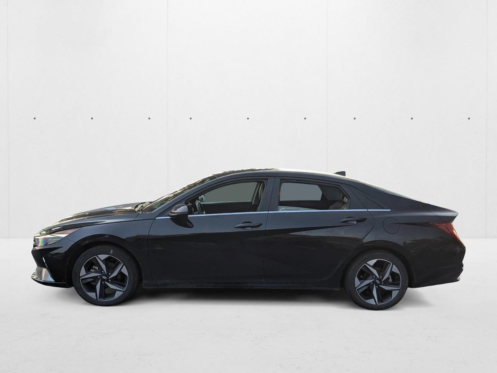 2023 Hyundai Elantra Hybrid Limited photo 4