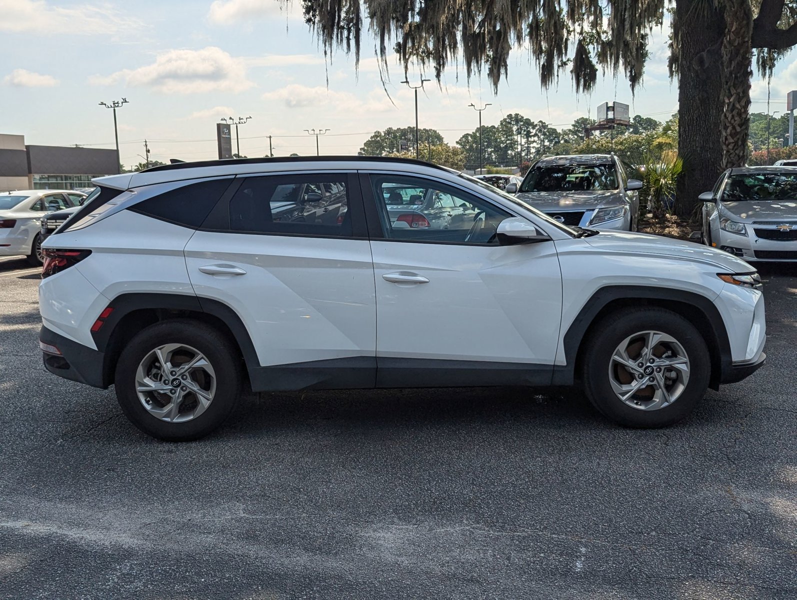 2024 Hyundai Tucson SEL Sport photo 2