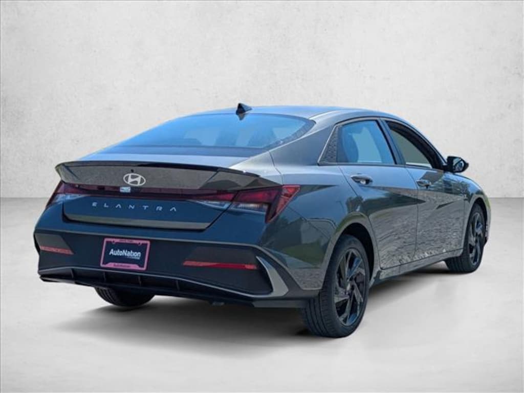 New 2026 Hyundai Elantra SEL Sport Sedan