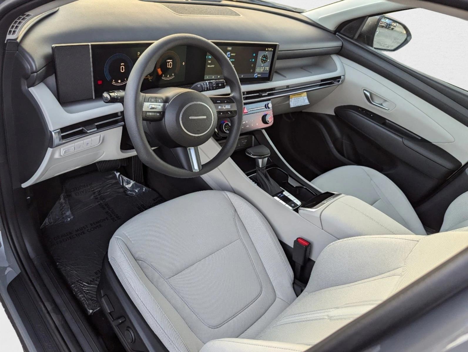 2025 Hyundai Tucson SEL Sport photo 3