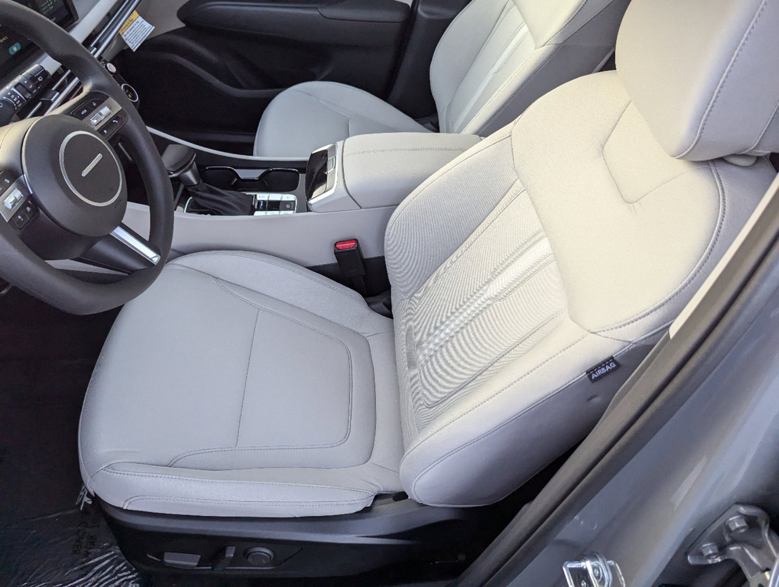 2025 Hyundai Tucson SEL Sport photo 2