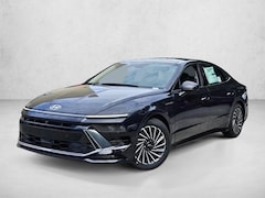 2024 Hyundai Sonata Hybrid Limited 4dr Car