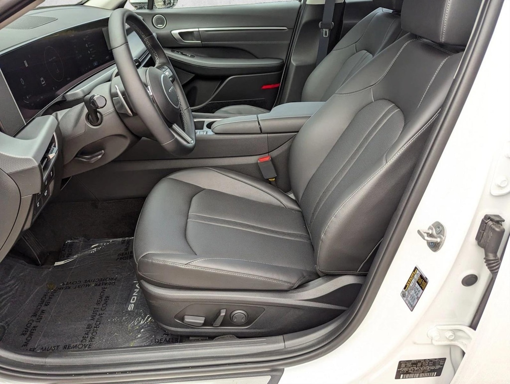 Used 2025 Hyundai Sonata Hybrid Limited 4dr Car