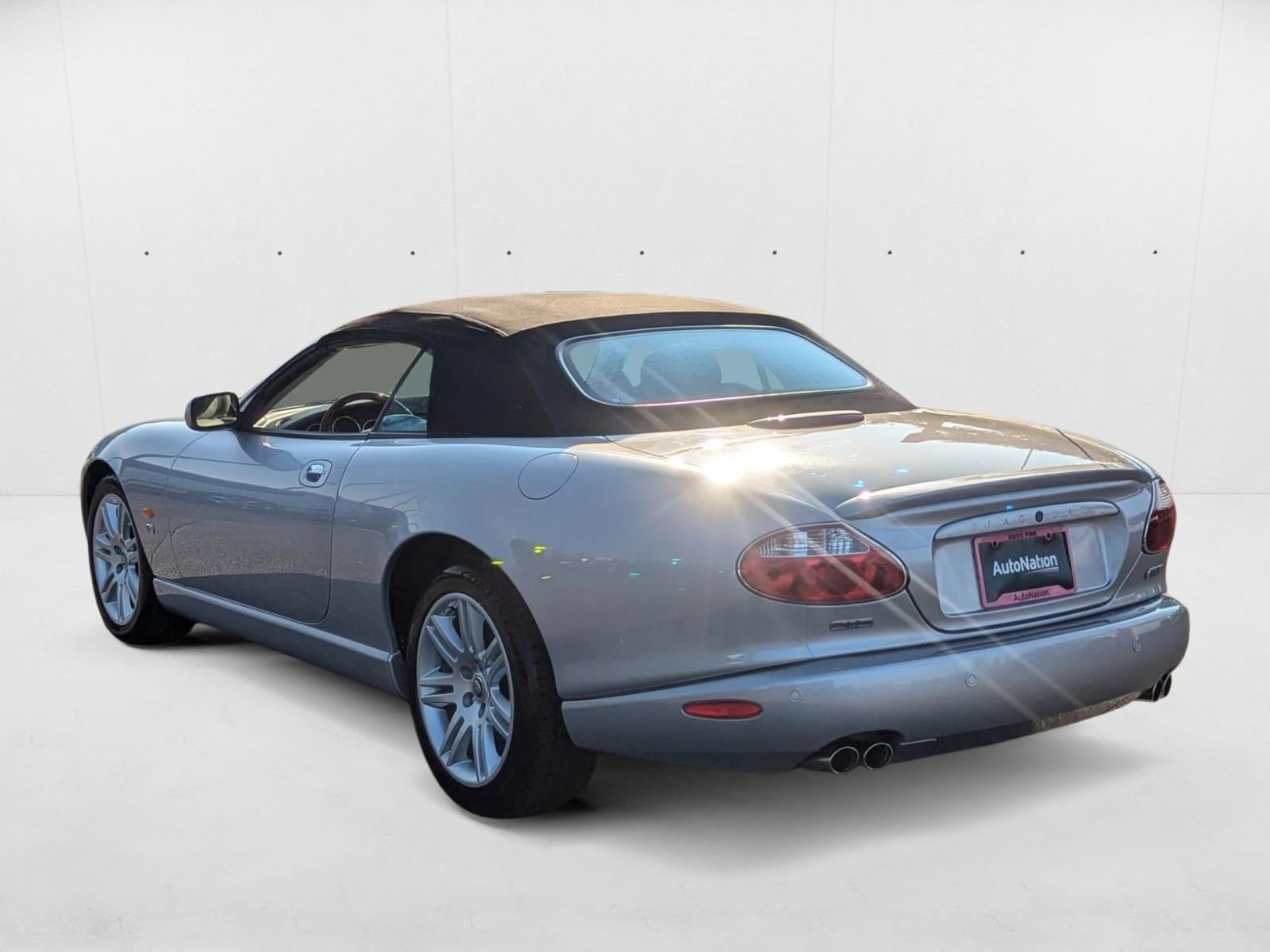 Image of 2005 Jaguar XK8 XKR 2dr Car