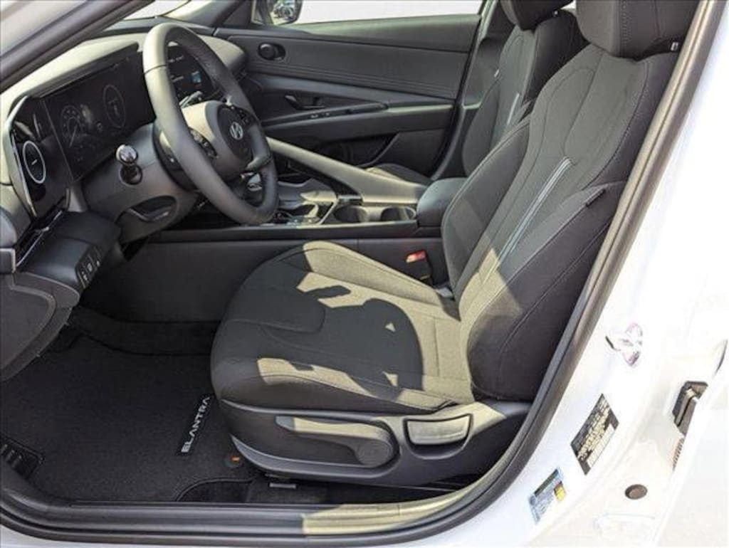 New 2025 Hyundai Elantra Hybrid SEL Sport Sedan