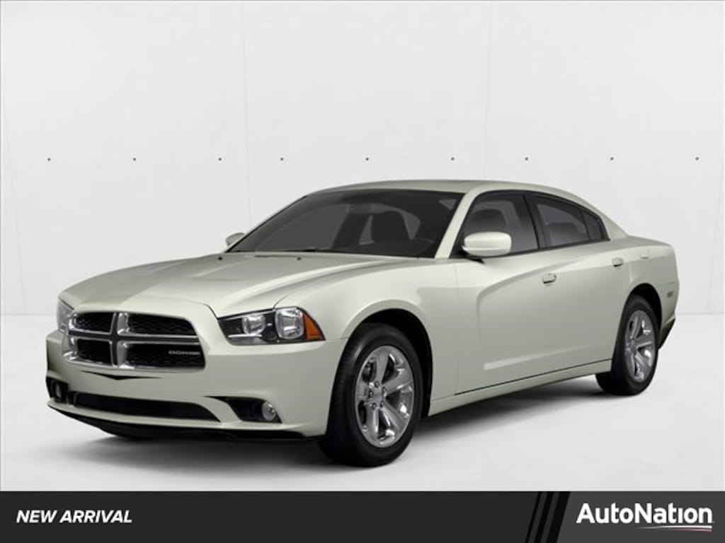 Used 2013 Dodge Charger RT Max 4dr Car