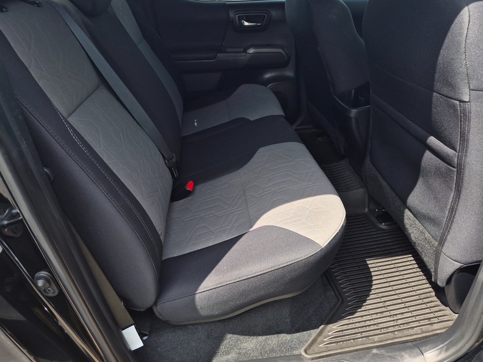 2023 Toyota Tacoma TRD Sport - Photo 23