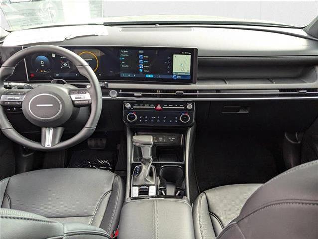 2025 Hyundai Santa Cruz Limited - Photo 14