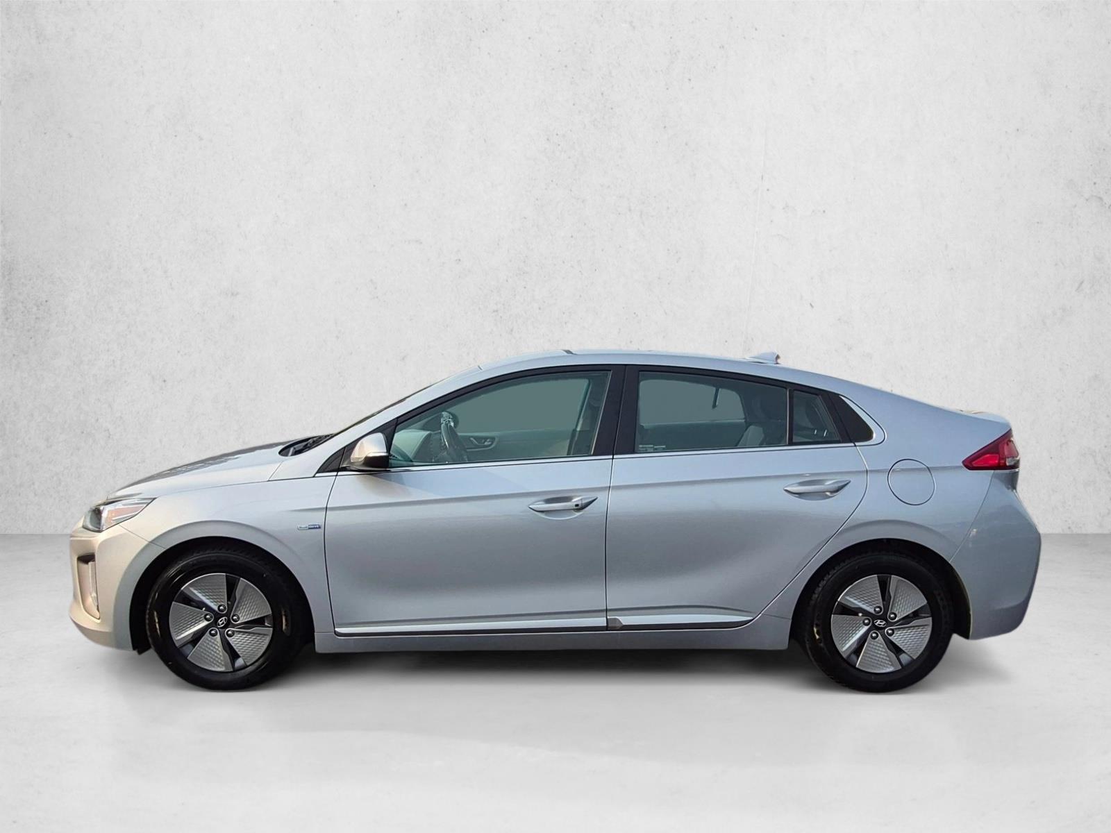2020 Hyundai IONIQ SE - Photo 9