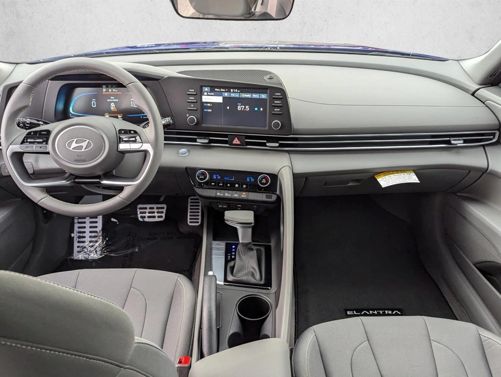 2026 Hyundai Elantra SEL Sport - Photo 13