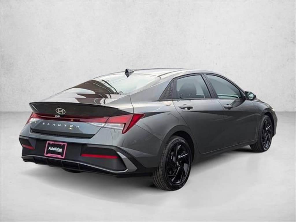 New 2026 Hyundai Elantra SEL Sport Sedan