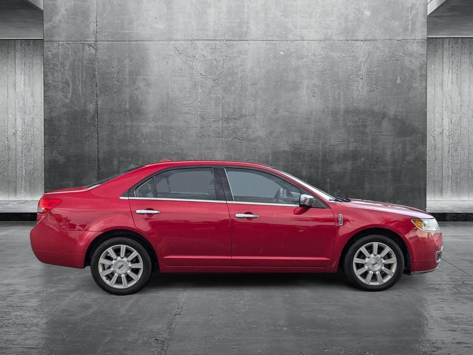 2012 Lincoln MKZ photo 4