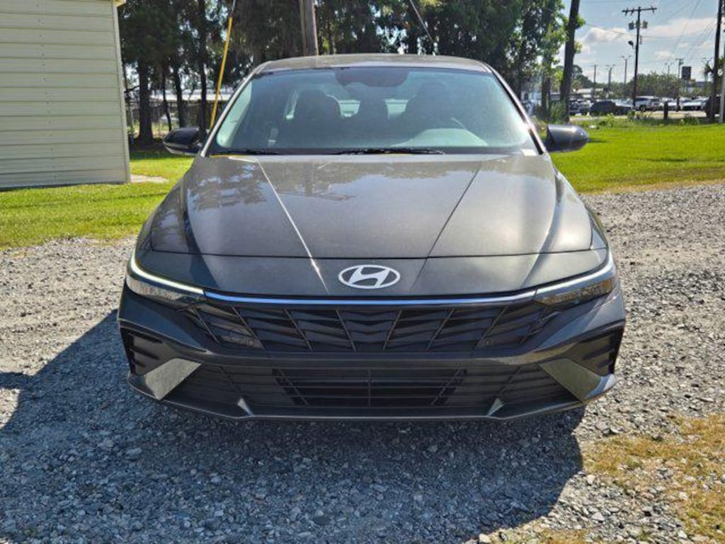 New 2026 Hyundai Elantra SEL Sport Sedan