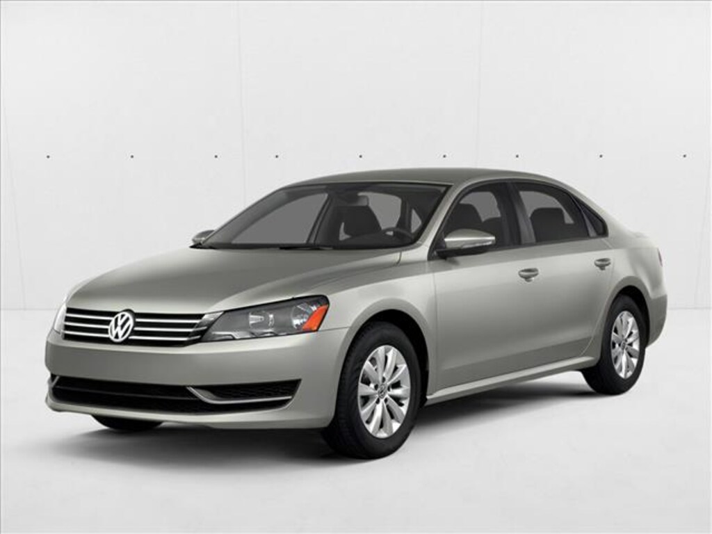 Used 2014 Volkswagen Passat SE 4dr Car