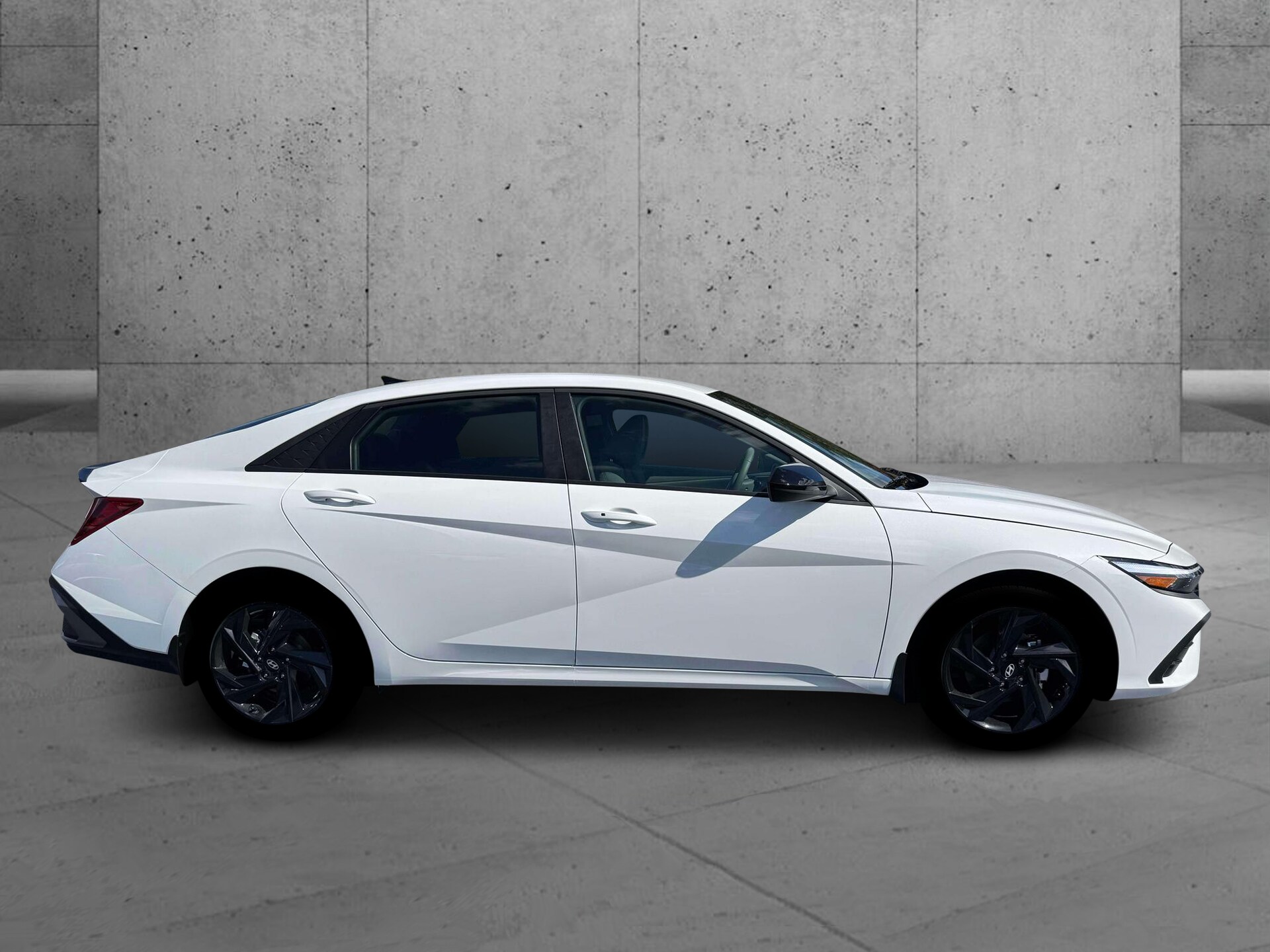 2026 Hyundai Elantra 8