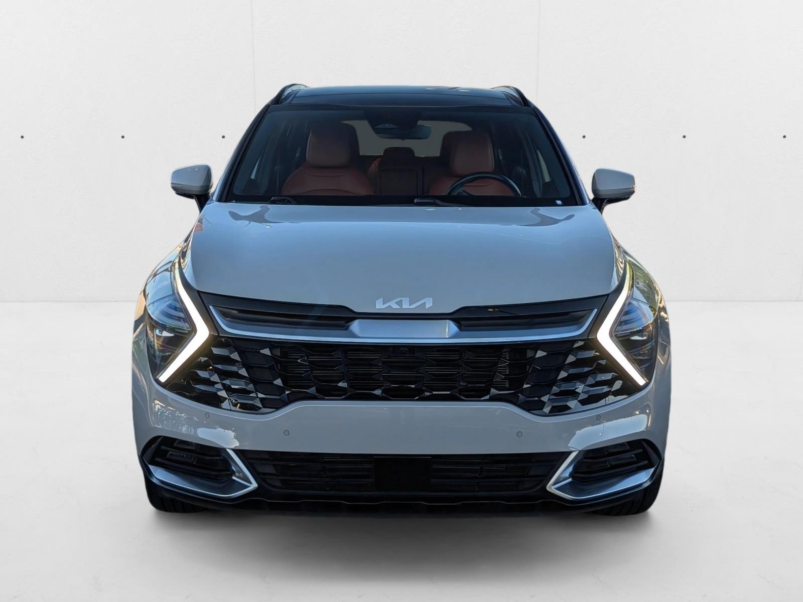 2023 Kia Sportage photo 2