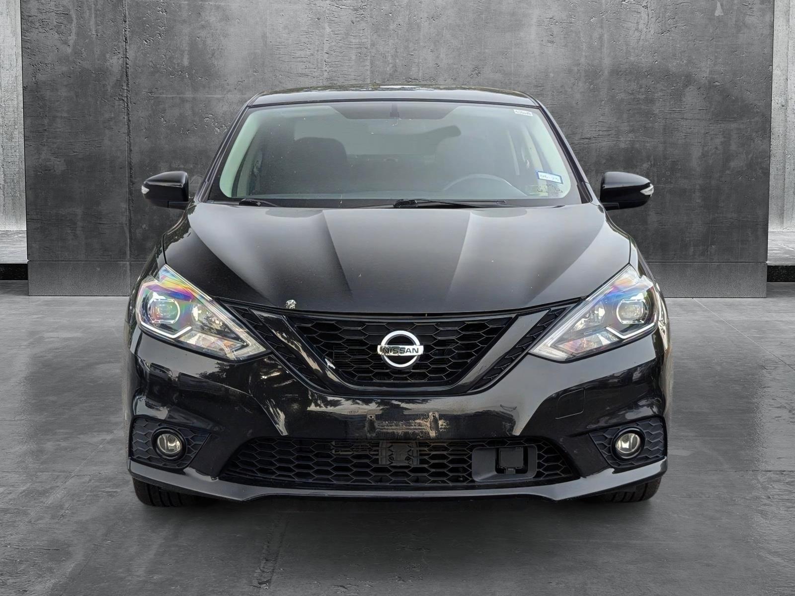 2018 Nissan Sentra SR photo 2