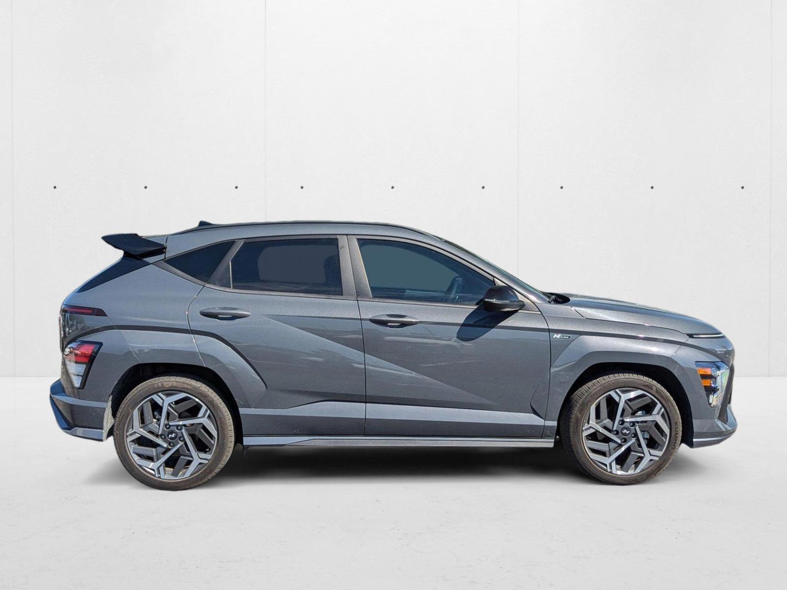 2024 Hyundai Kona N Line photo 4