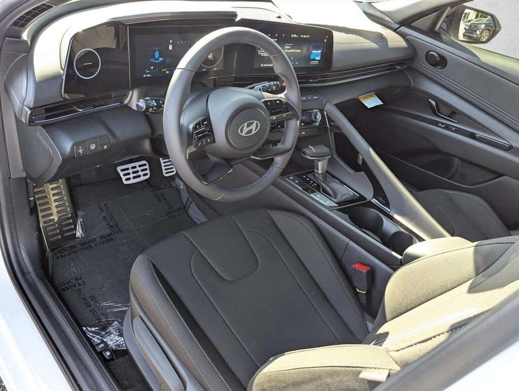 Used 2025 Hyundai Elantra Hybrid SEL Sport 4dr Car