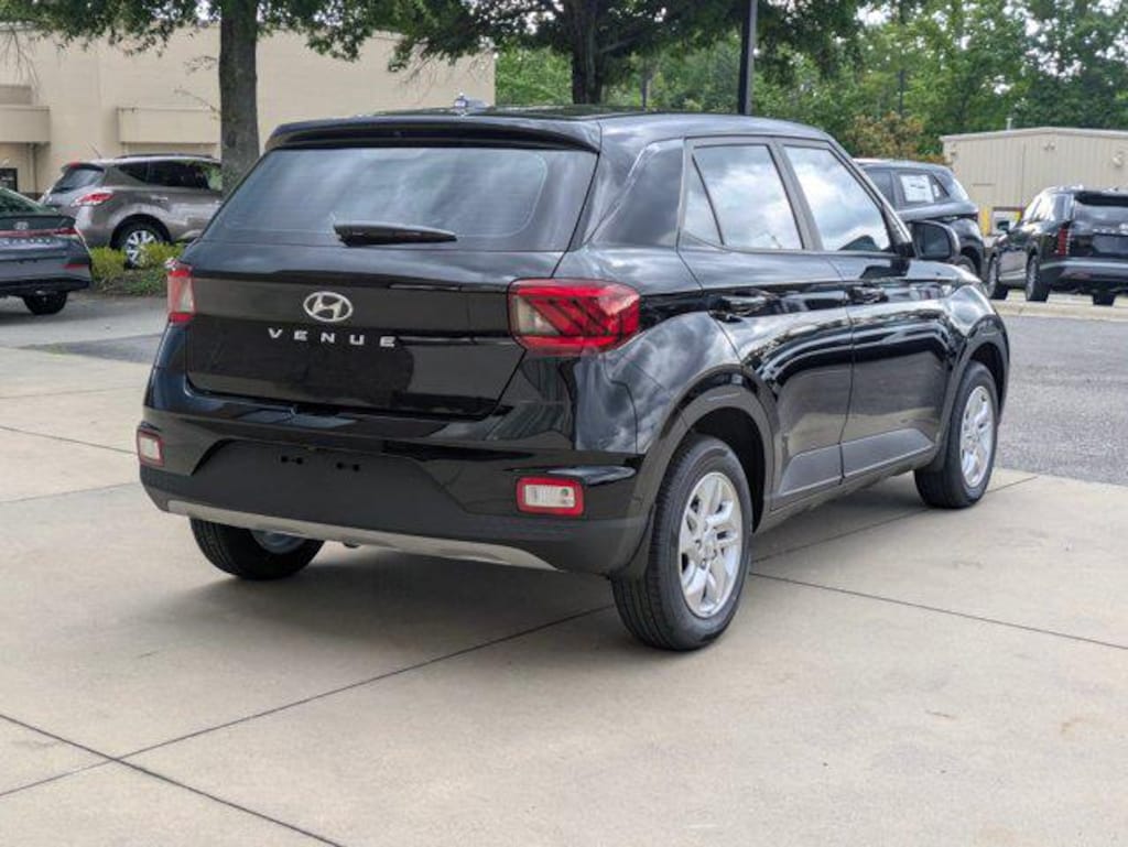 New 2026 Hyundai Venue SE SUV