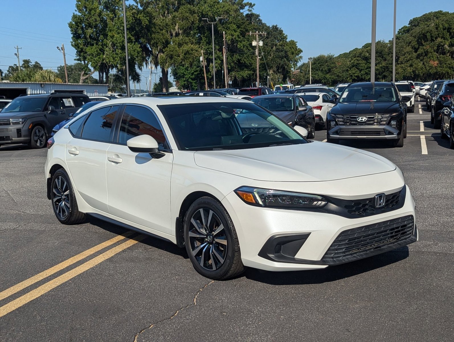 2022 Honda Civic EX-L photo 2