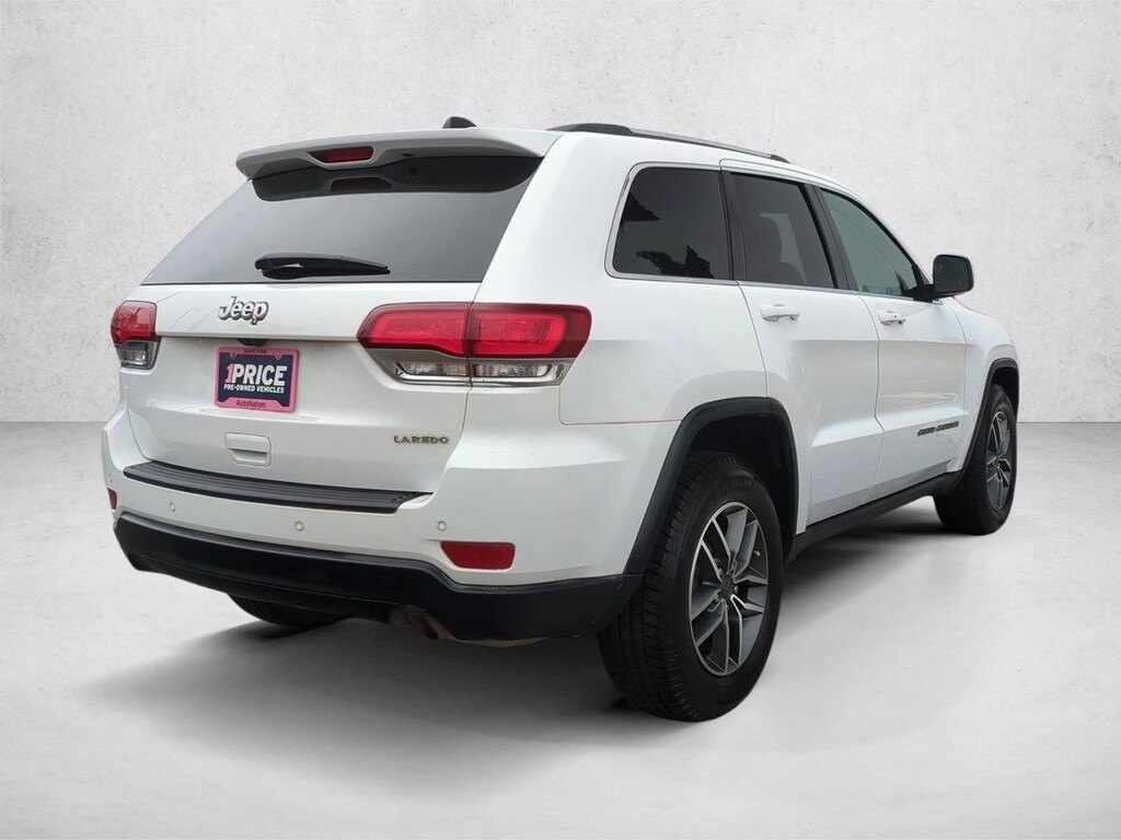 Used 2020 Jeep Grand Cherokee Laredo E Sport Utility