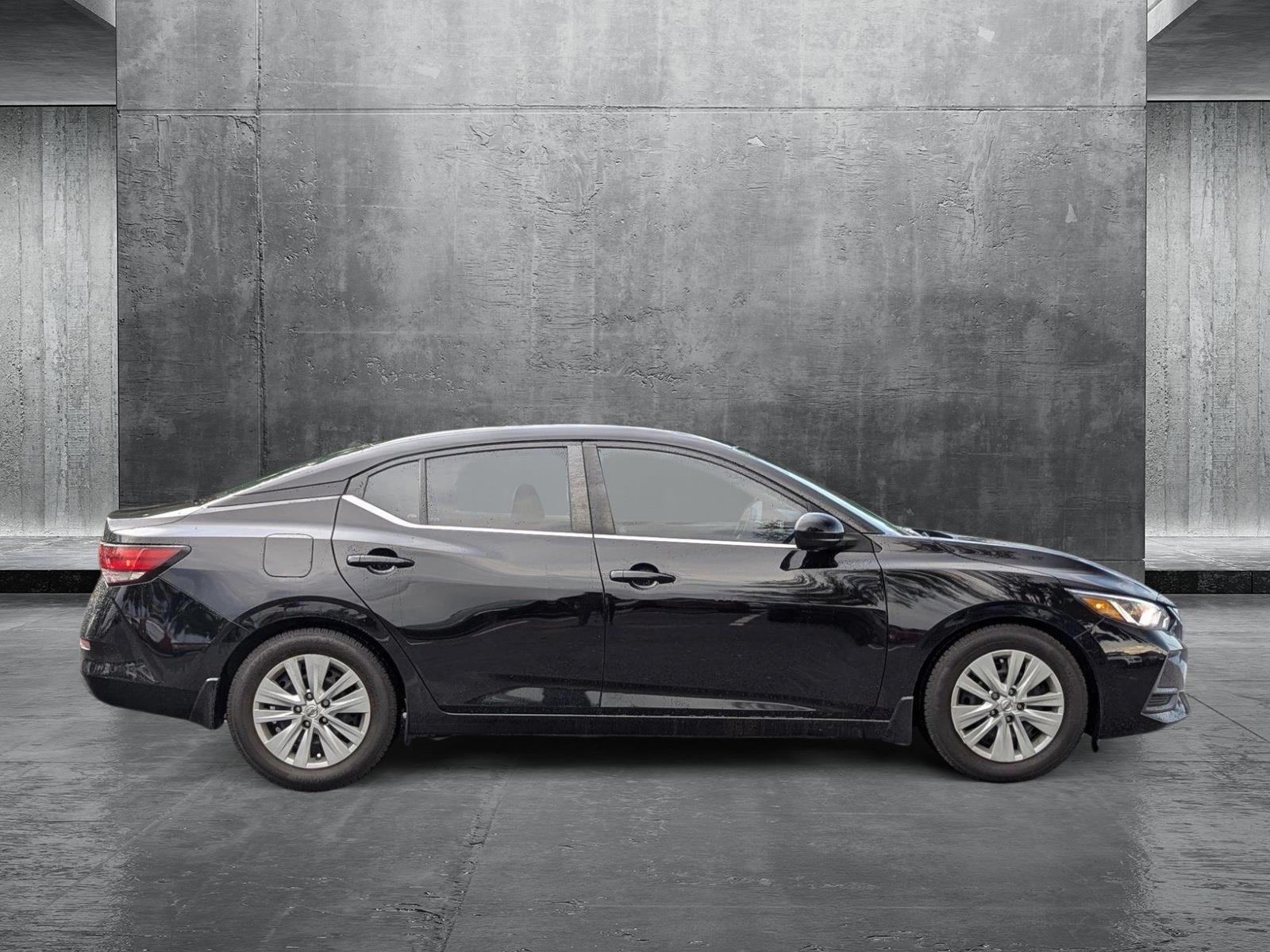 2021 Nissan Sentra S photo 4