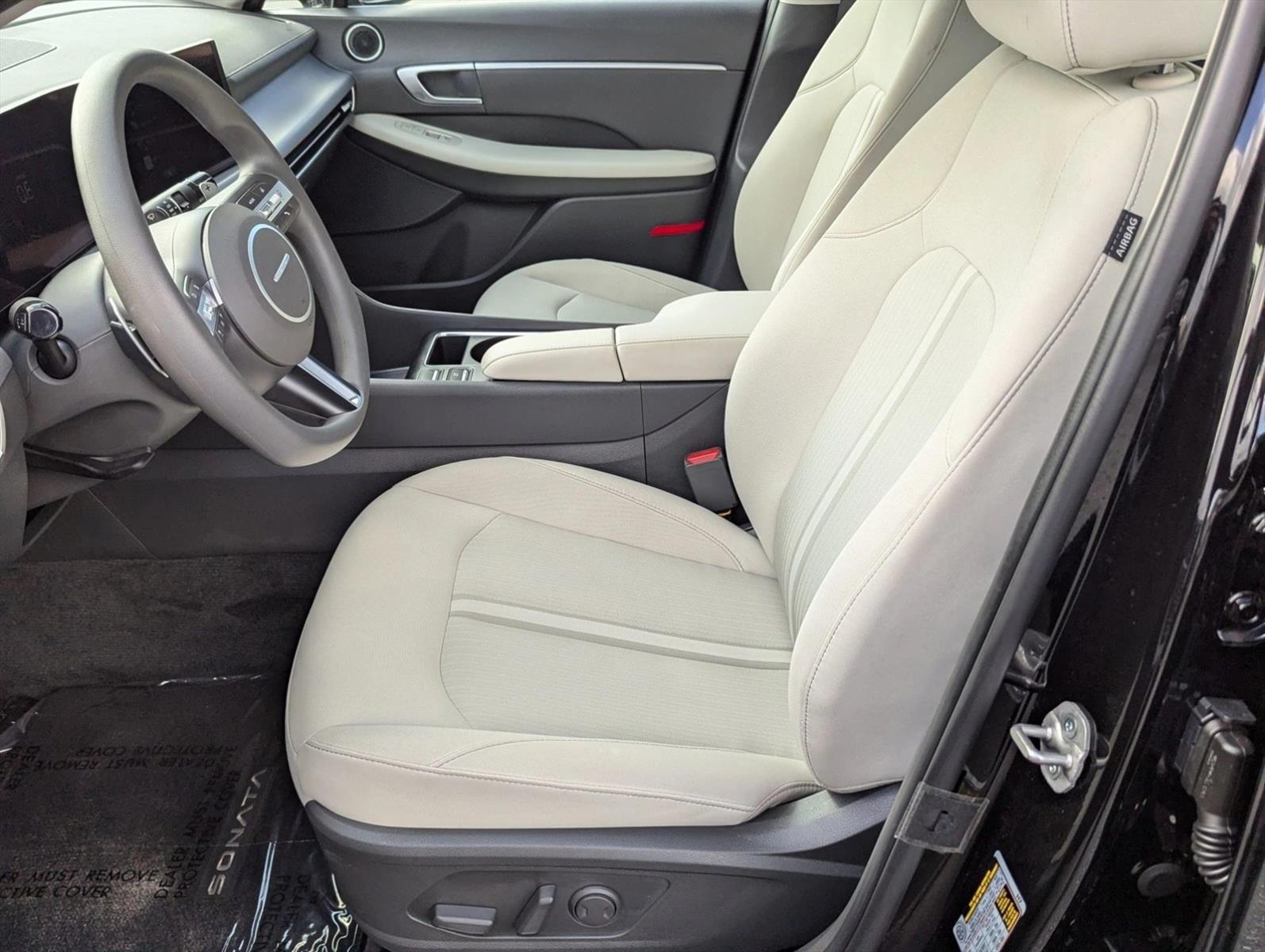 2024 Hyundai Sonata SEL photo 4