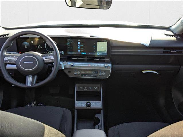 2025 Hyundai Kona EV SEL - Photo 14