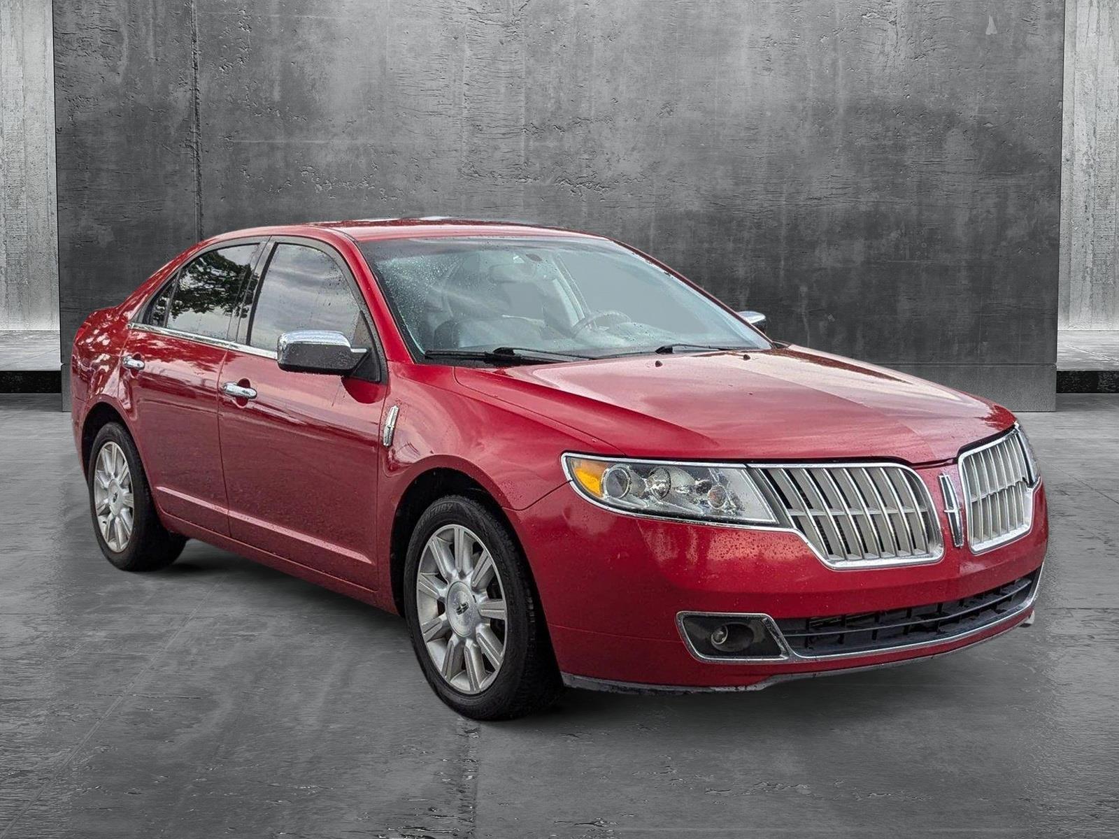 2012 Lincoln MKZ photo 3