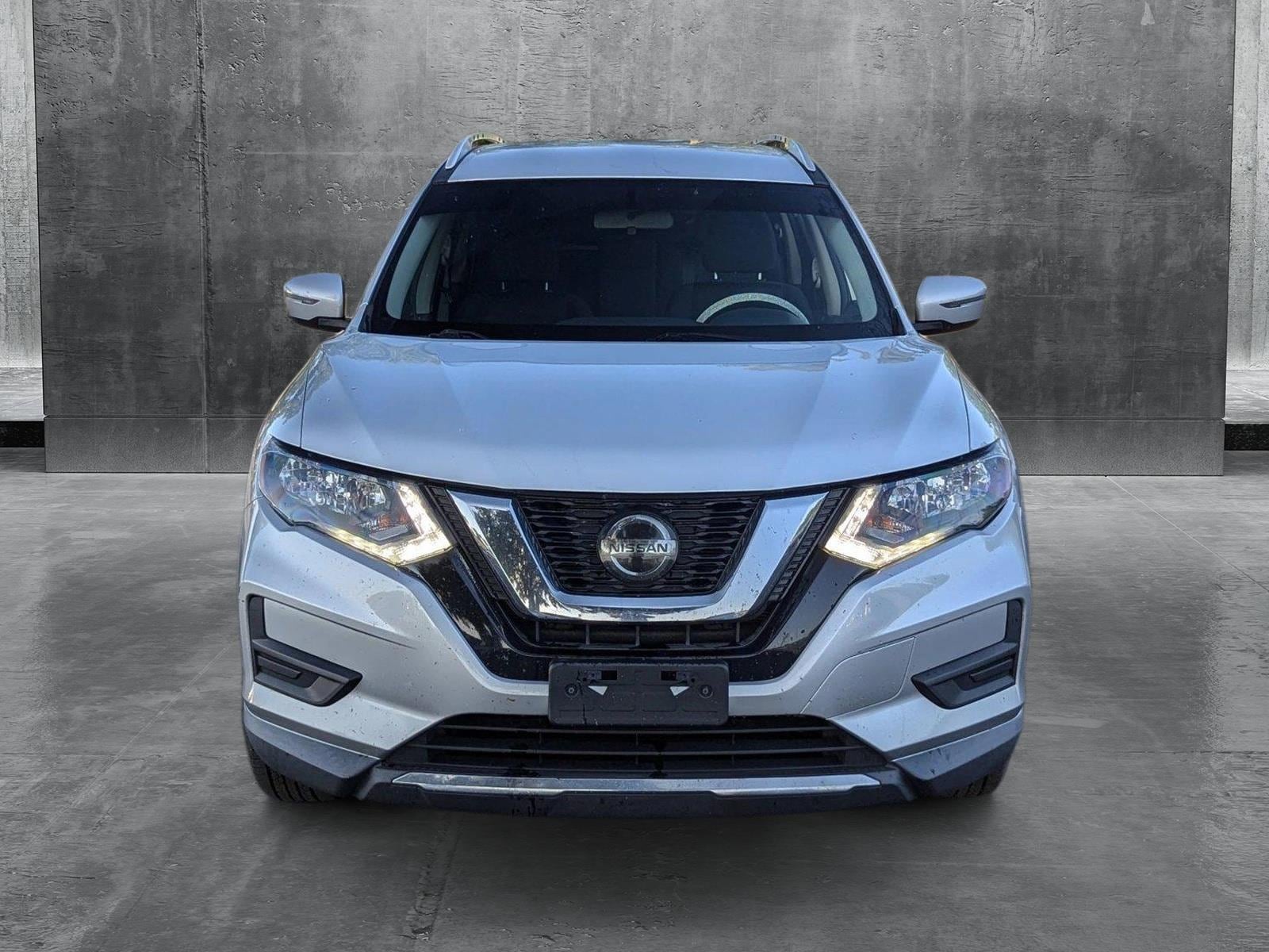 Used 2018 Nissan Rogue SV with VIN KNMAT2MV6JP577699 for sale in Savannah, GA