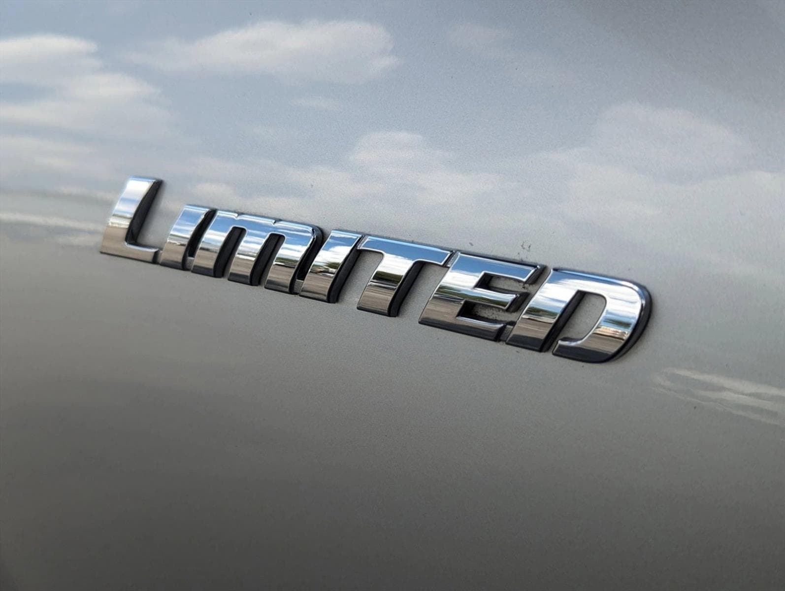 Image of 2012 Toyota Highlander Limited Sport Utility