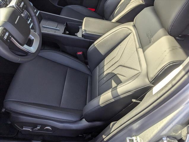 2024 Hyundai Santa Fe XRT photo 2