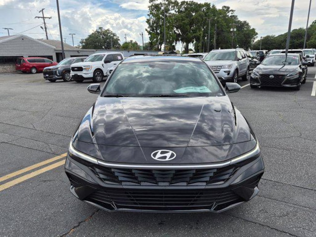 New 2026 Hyundai Elantra SEL Sport Sedan