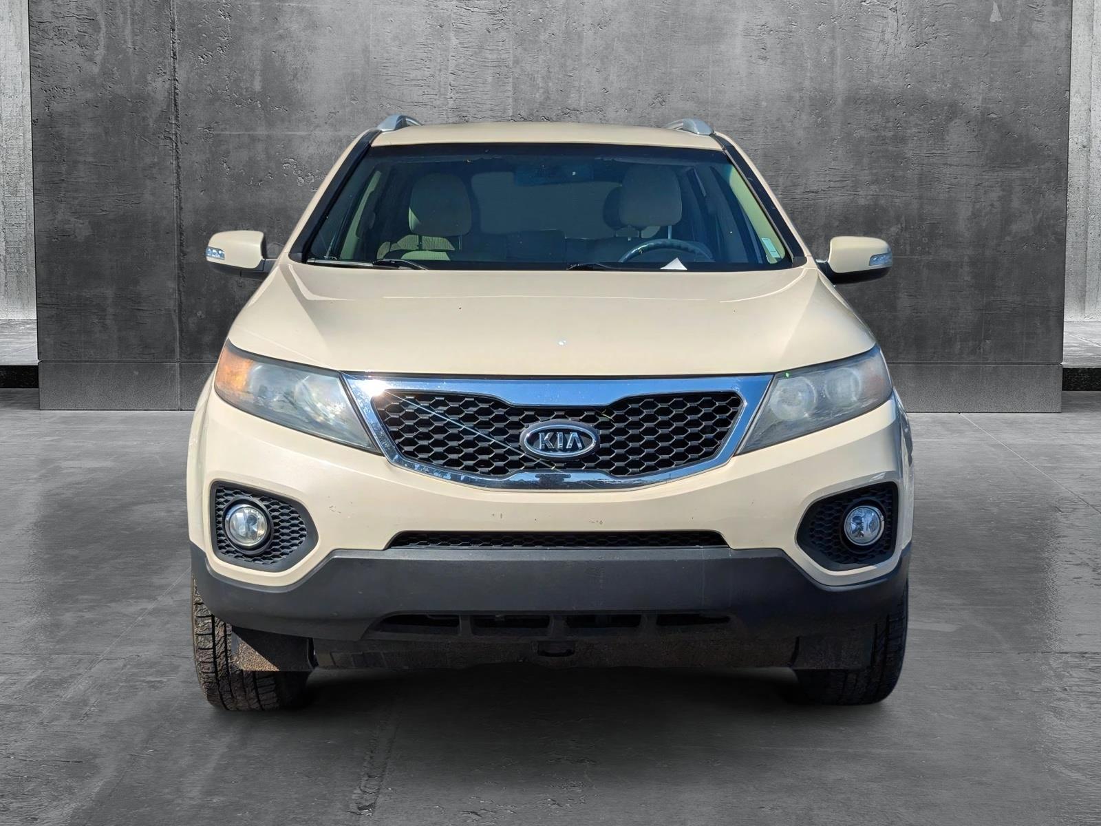 2012 Kia Sorento LX photo 2