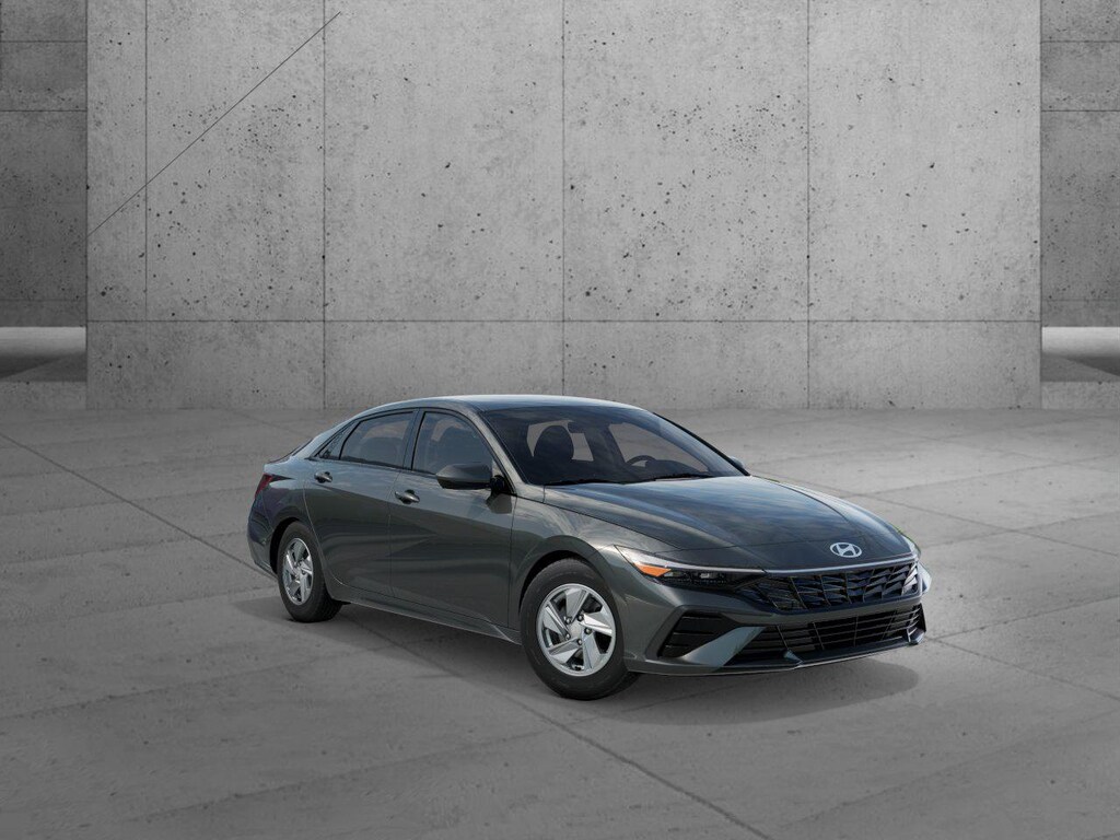 New 2026 Hyundai Elantra SE Sedan