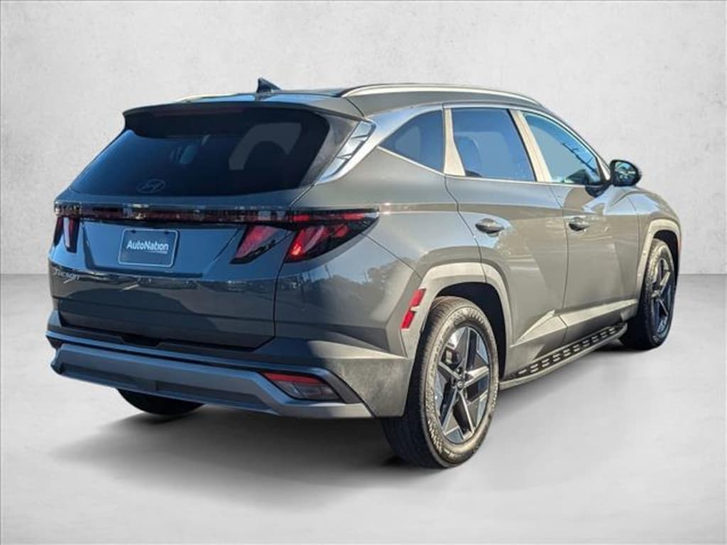 New 2026 Hyundai Tucson SEL FWD SUV