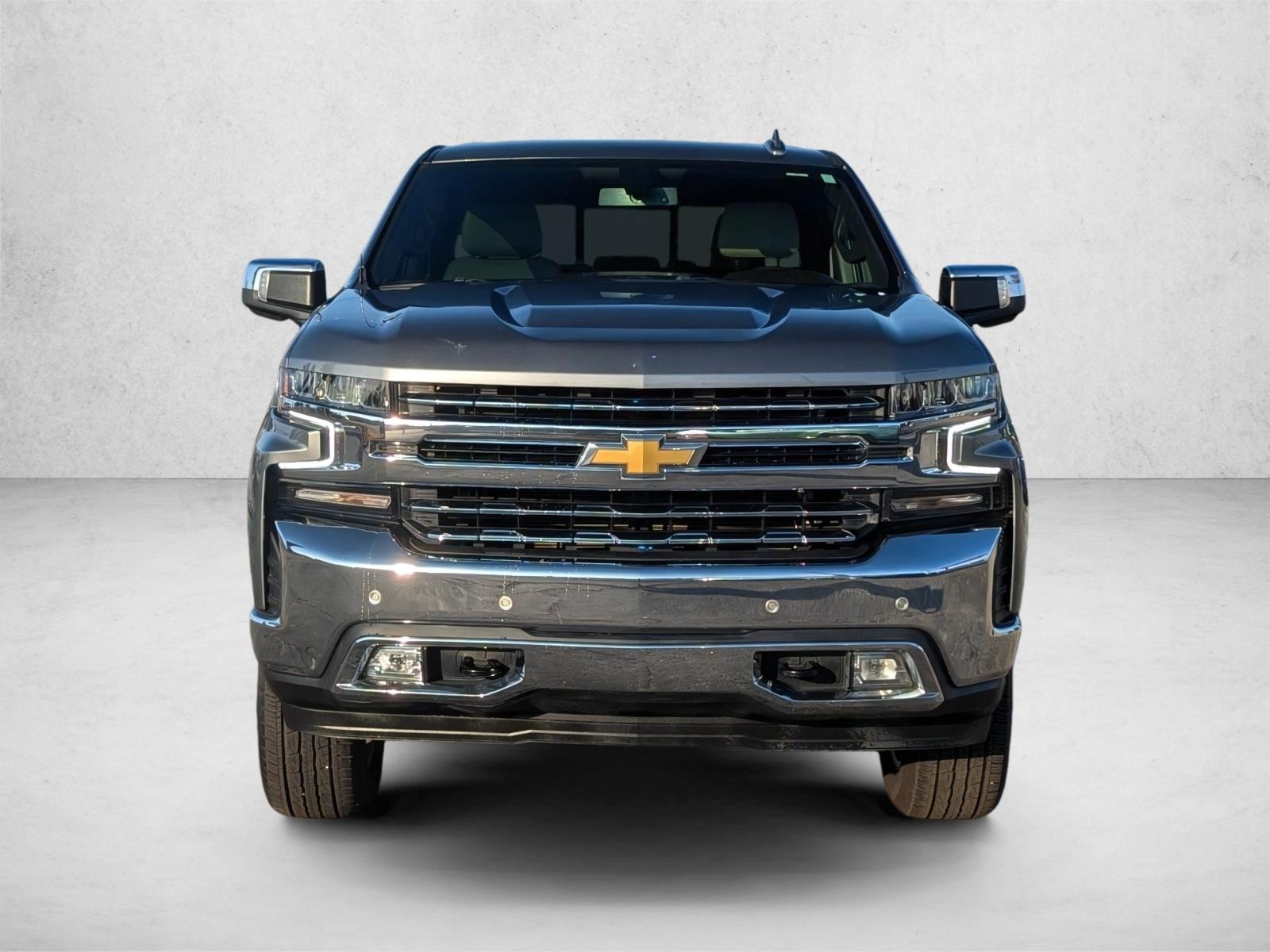 2022 Chevrolet Silverado 1500 LTZ photo 2