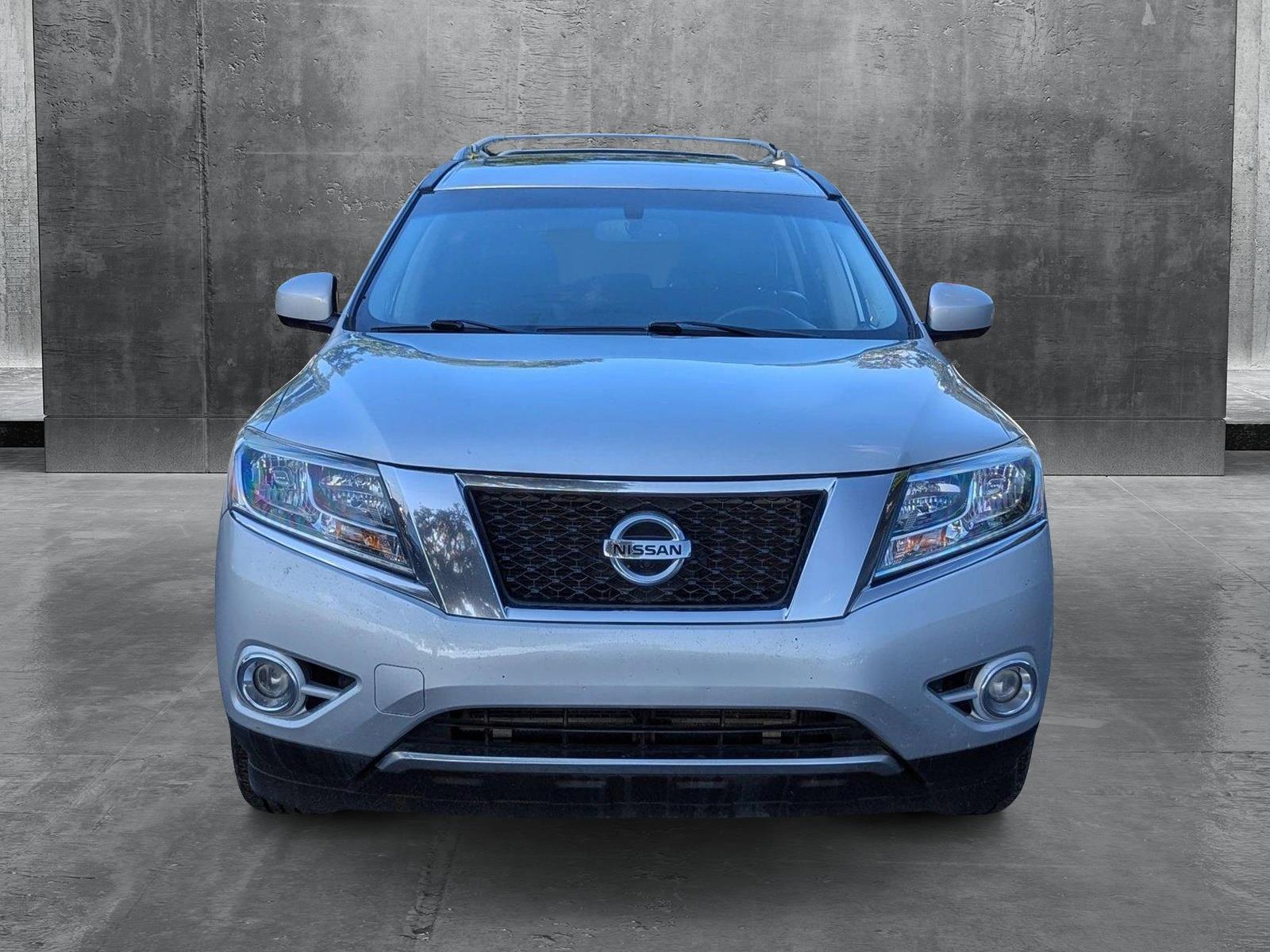 Used 2016 Nissan Pathfinder SL with VIN 5N1AR2MNXGC671689 for sale in Savannah, GA