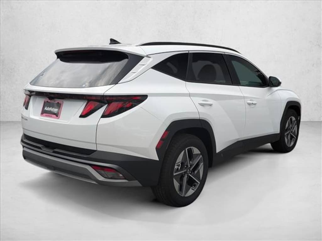 New 2026 Hyundai Tucson SEL FWD SUV