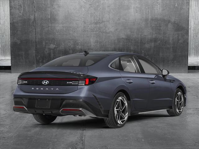 2025 Hyundai Sonata SEL photo 2