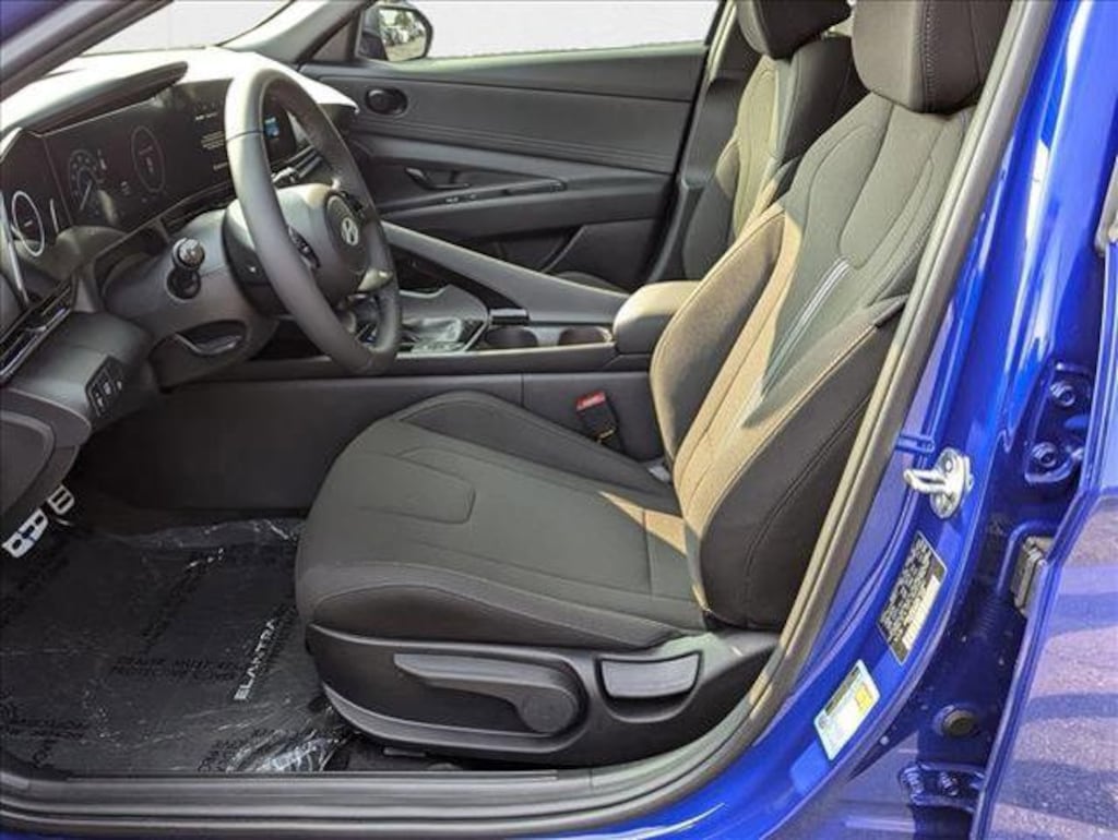 New 2025 Hyundai Elantra Hybrid SEL Sport Sedan