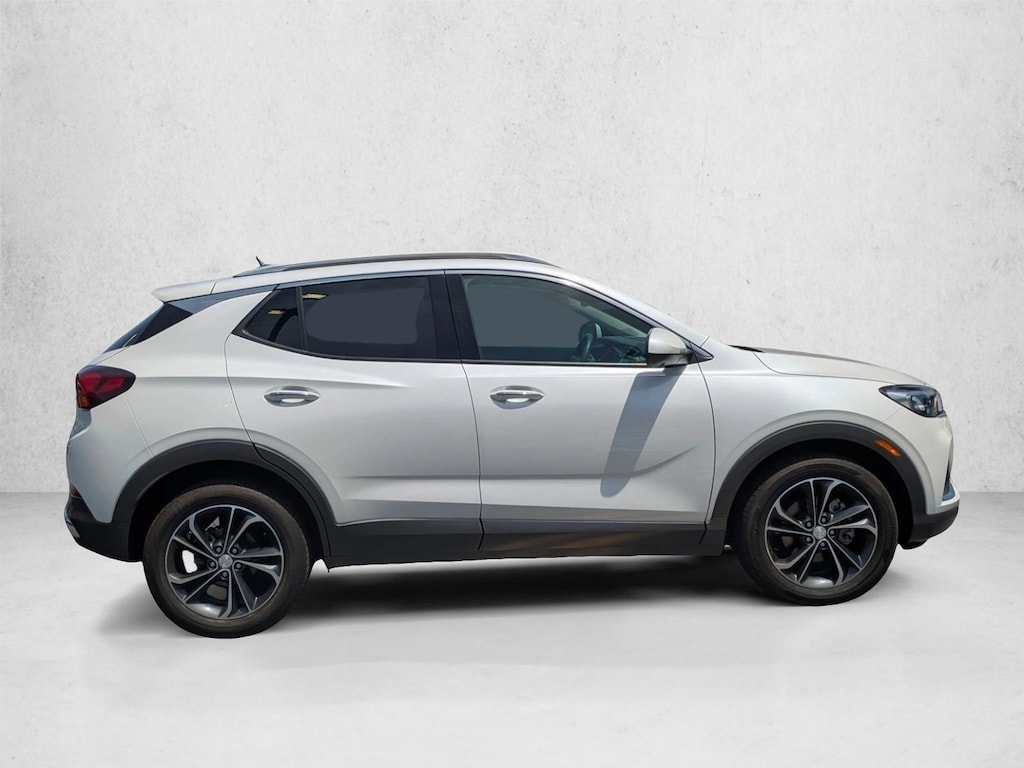 Used 2022 Buick Encore GX Essence Sport Utility