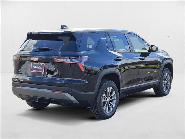 2025 Chevrolet Equinox LT photo 2