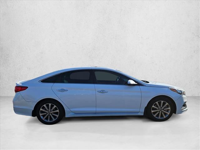 2017 Hyundai Sonata Sport Limited 2.0T photo 4